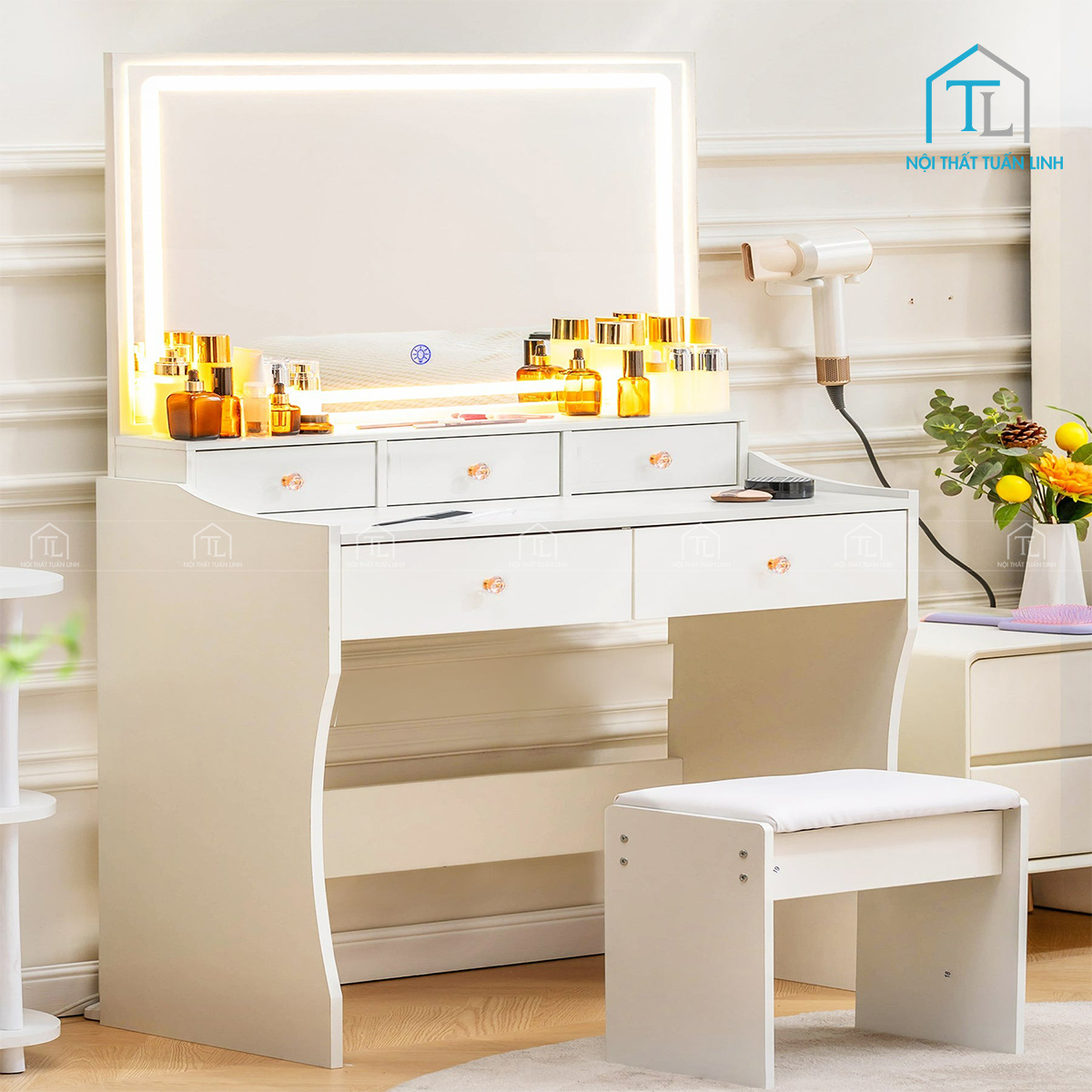 Bàn trang điểm gỗ công nghiệp hiện đại thiết kế đa năng