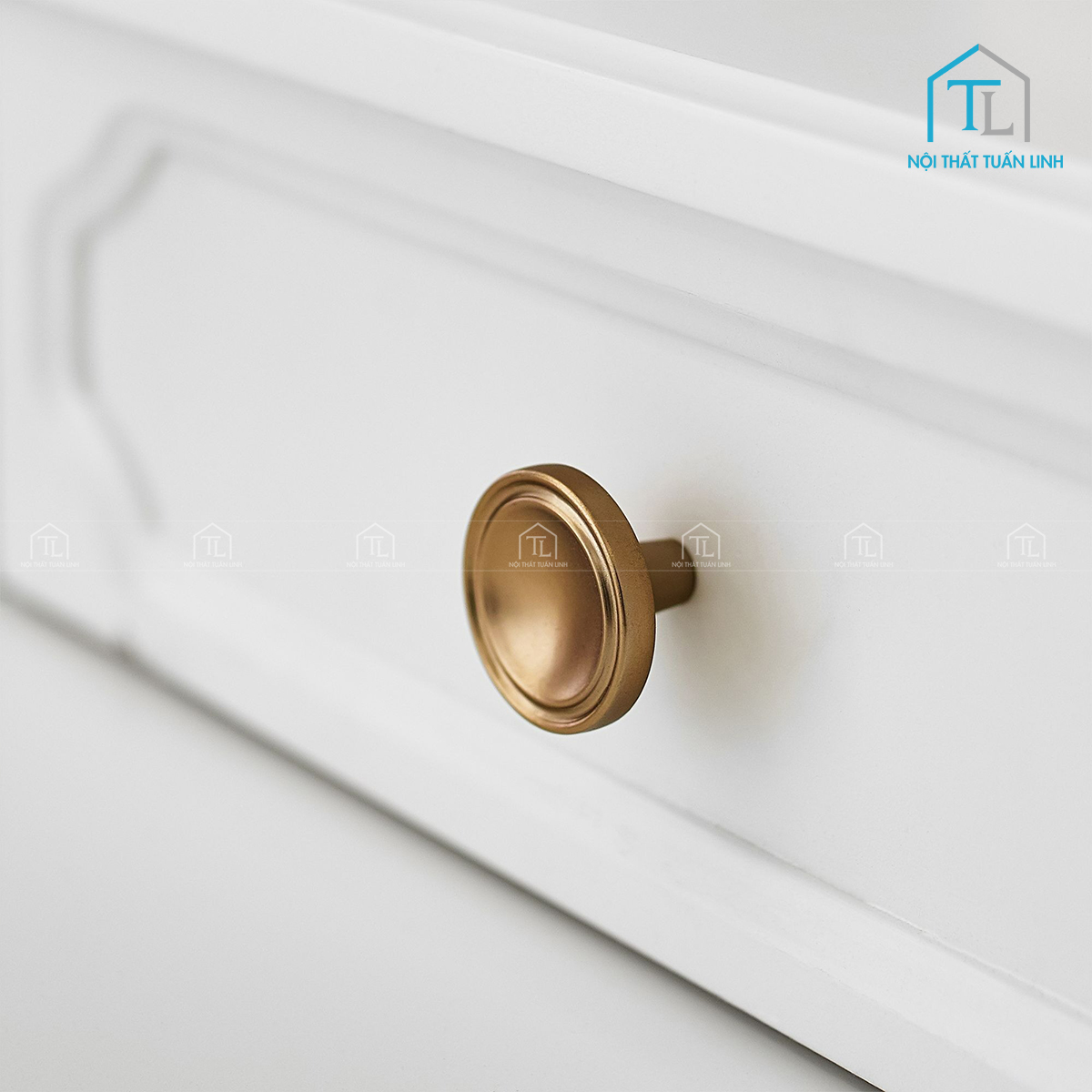 Bàn trang điểm MDF có gương và ngăn chứa tiện lợi