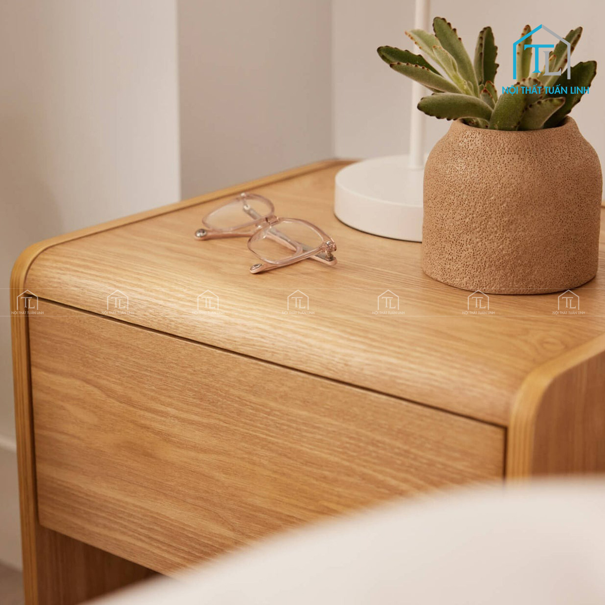 Tủ đầu giường gỗ MDF bo cong phủ vân gỗ hiện đại