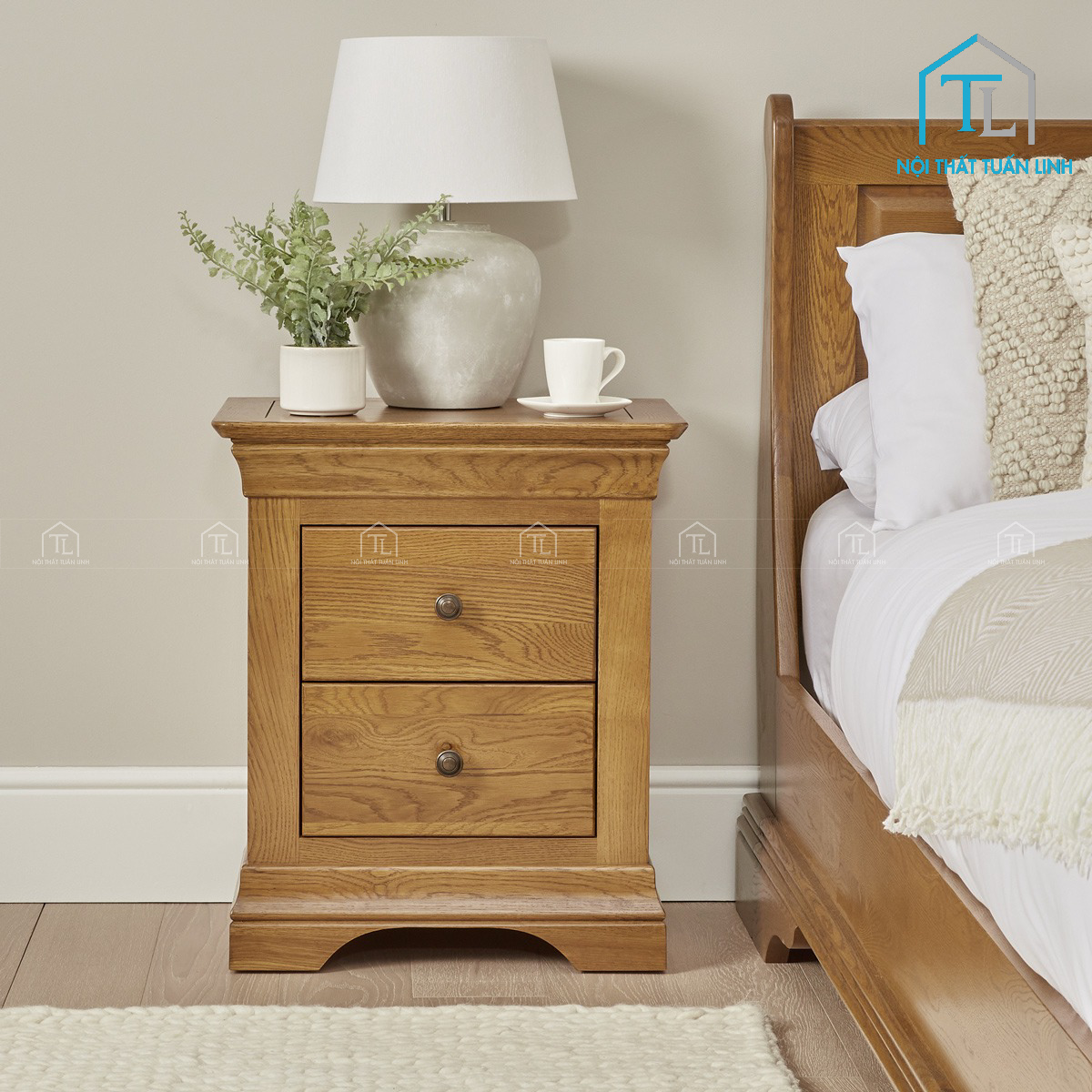 Tủ đầu giường gỗ sồi cổ điển ấm áp, tiện nghi