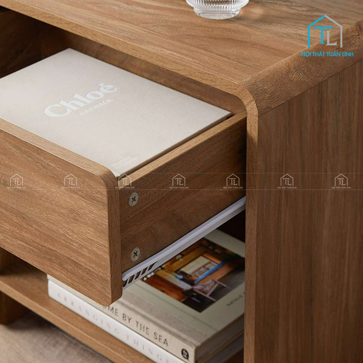 Tủ đầu giường MDF vân gỗ óc chó thiết kế bo cong hiện đại