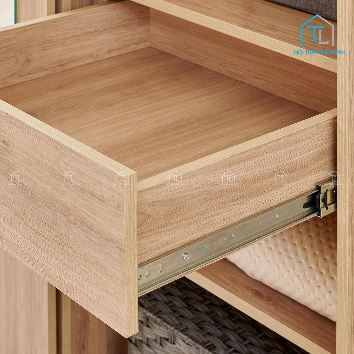 Tủ quần áo cửa lùa 2 cánh gỗ MDF kèm gương hiện đại